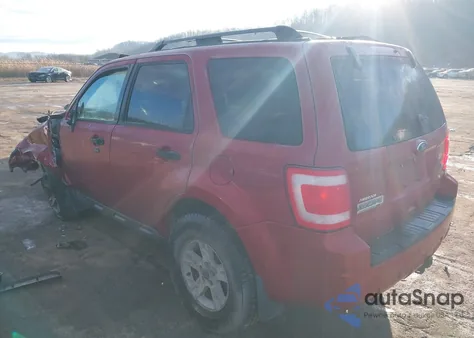 2010 Ford Escape Xlt из США, поврежденный, VIN 1FMCU9DG7AKB61850